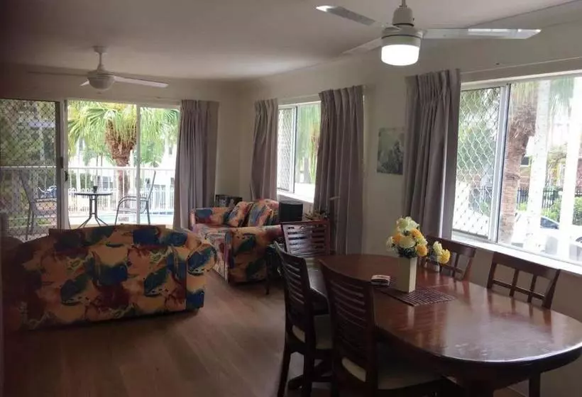 Отель Anchordown Apartments