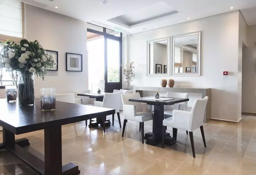 ホテル Ayia Marina Suites