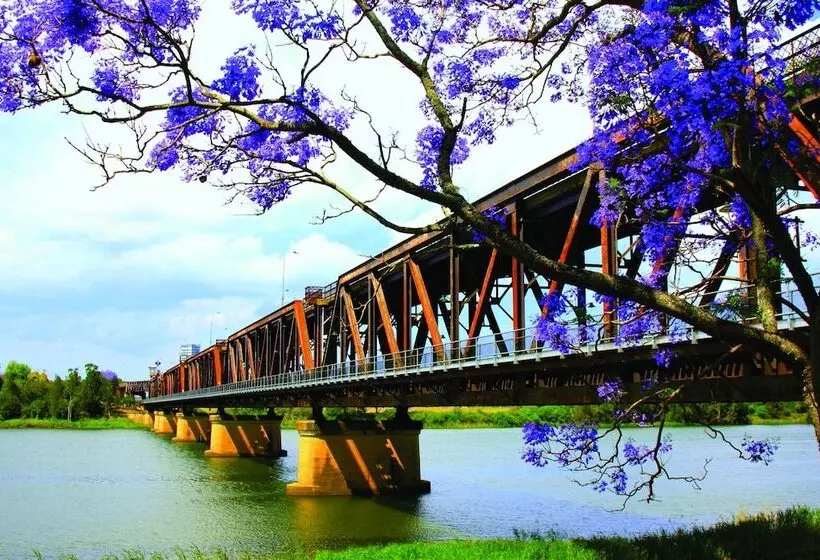 Hotel Bent Street Motor Inn