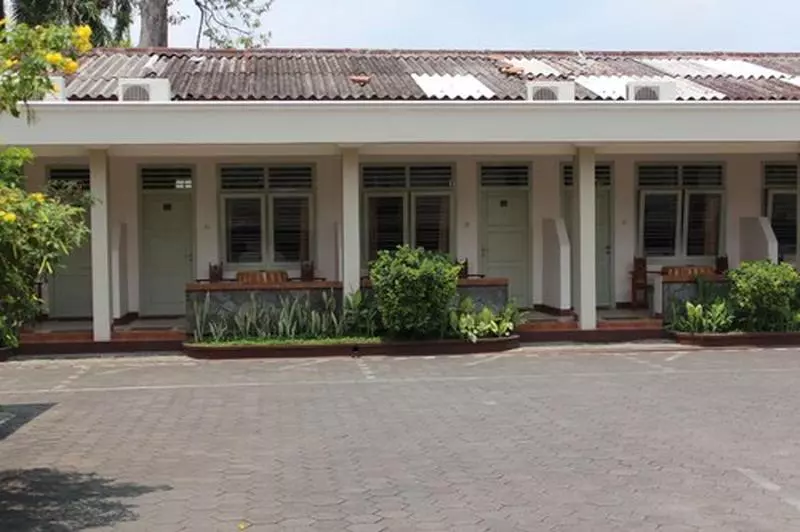 Otel Besar Purwokerto