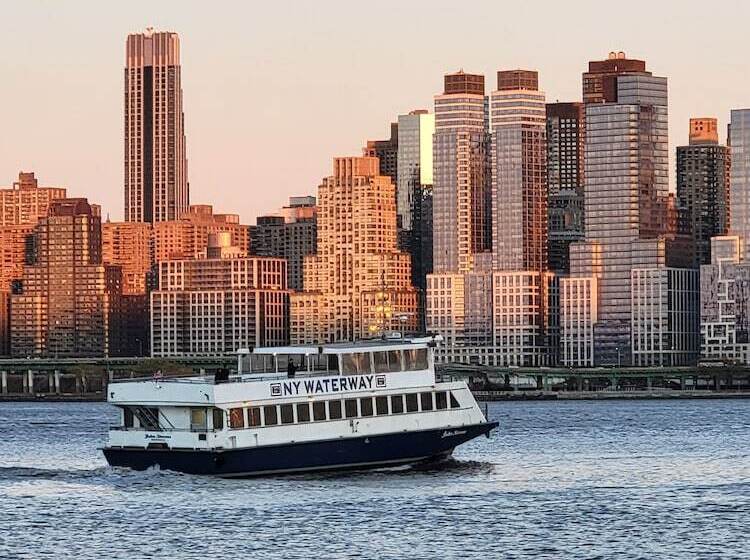 ホテル Courtyard By Marriott Edgewater Nyc Area