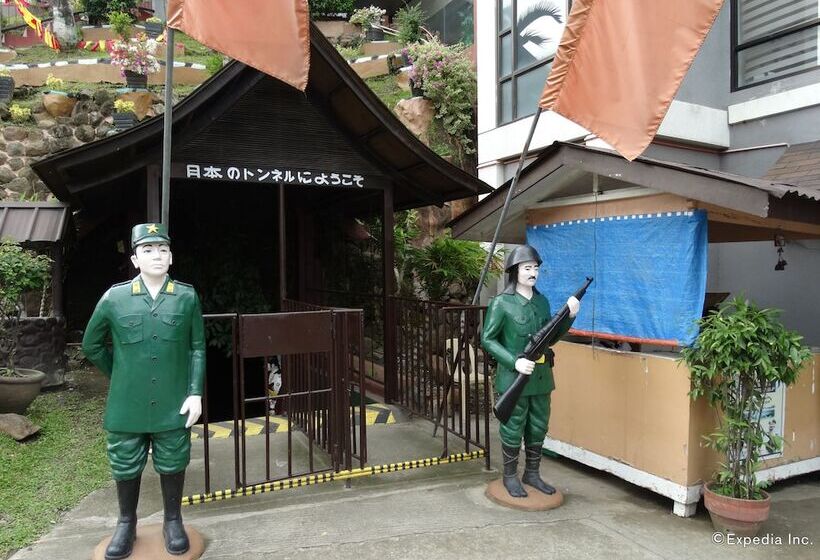 בית מלון כפרי D Japanese Tunnel Family Resort