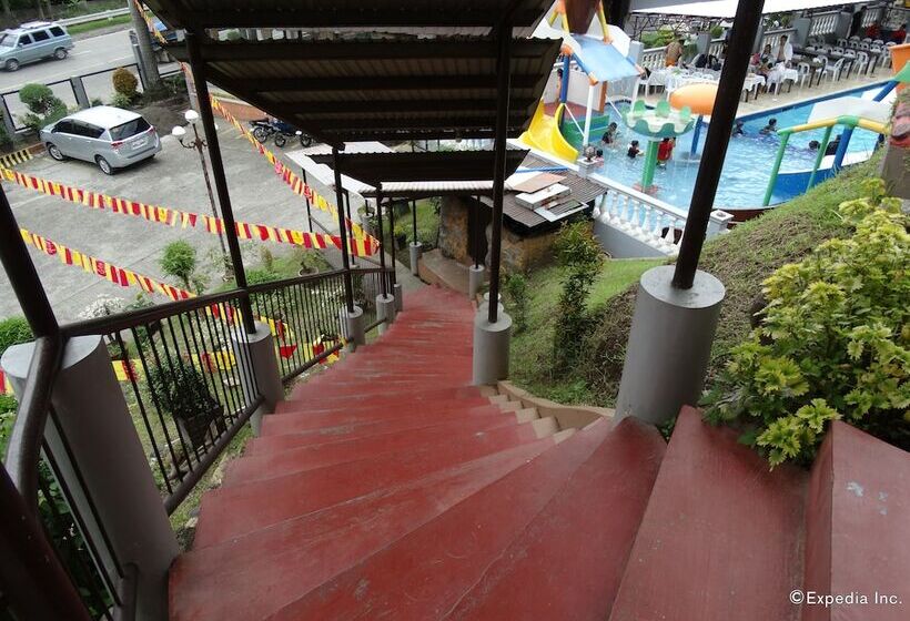 בית מלון כפרי D Japanese Tunnel Family Resort