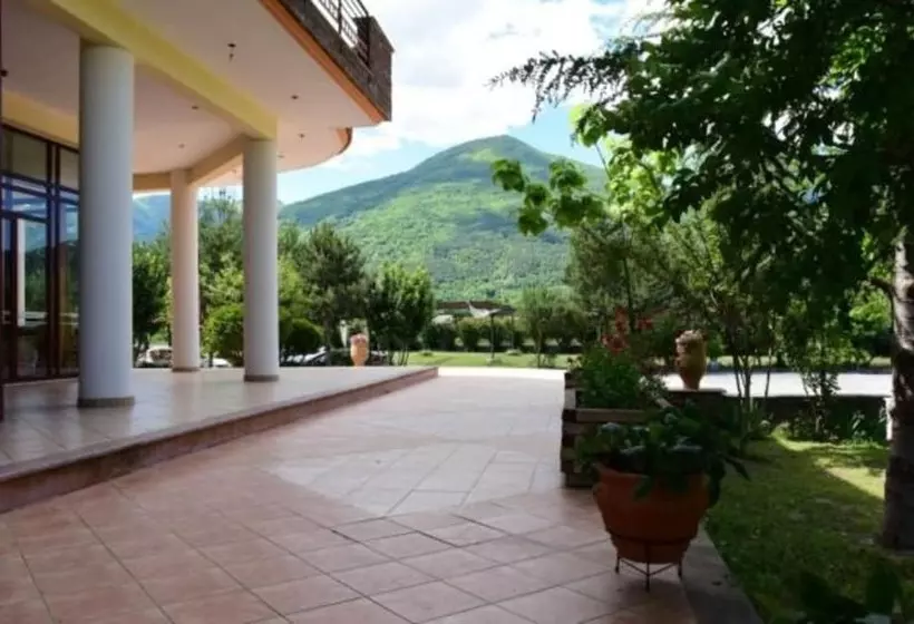 Gea Kaimaktsalan Hotel & Spa