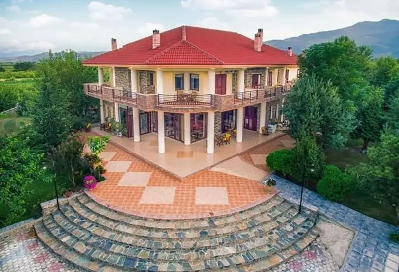 Gea Kaimaktsalan Hotel & Spa