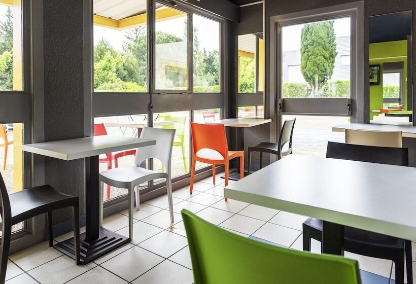 B&b Hotel Nîmes Caissargues