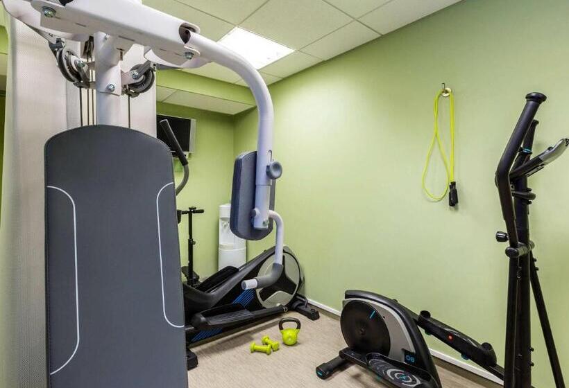 هتل Ibis Budget Paris Porte De Vincennes