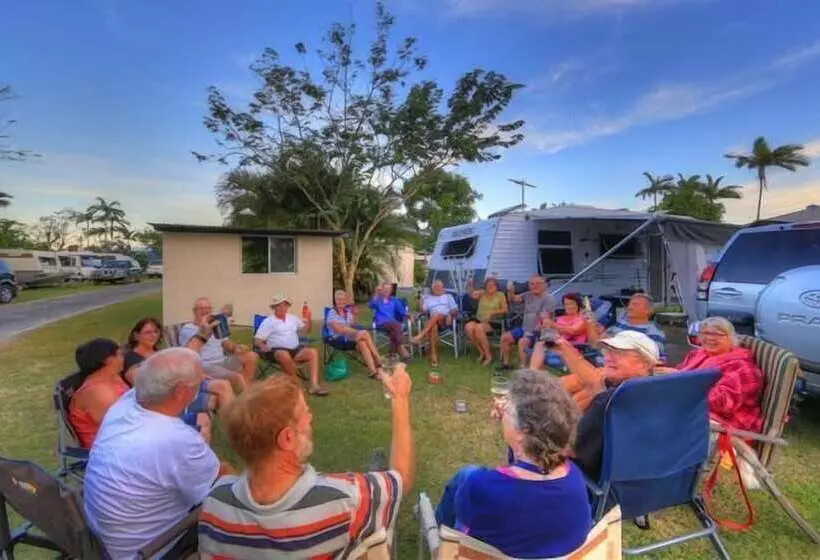 ホテル Kurrimine Beach Holiday Park