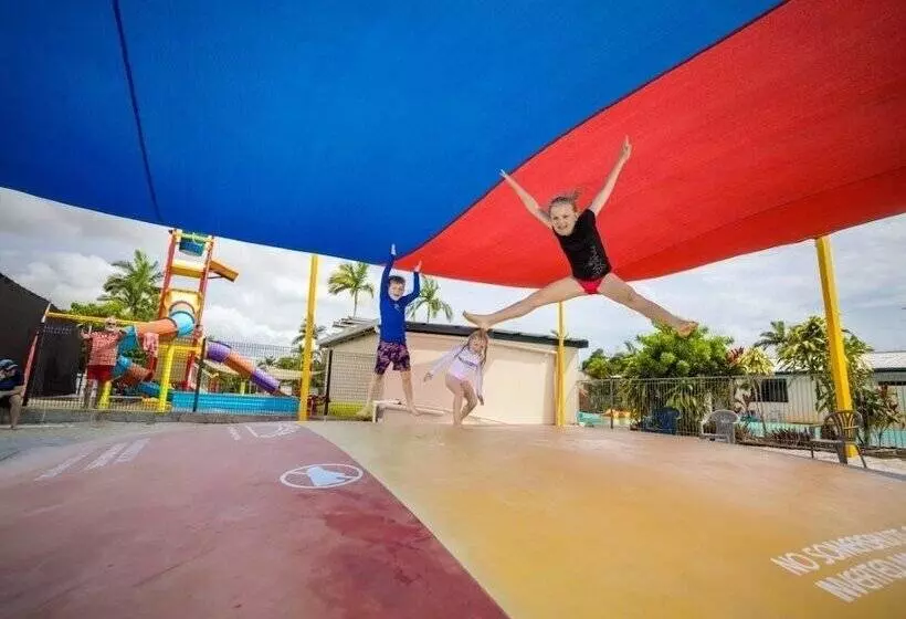 ホテル Kurrimine Beach Holiday Park