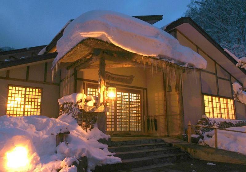 בית מלון כפרי Lamp No Yado Aoni Onsen