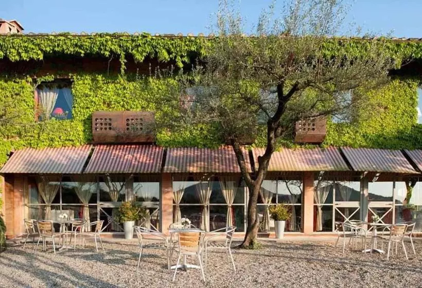 L Isola Di Rosa Relais & Hotel Di Charme