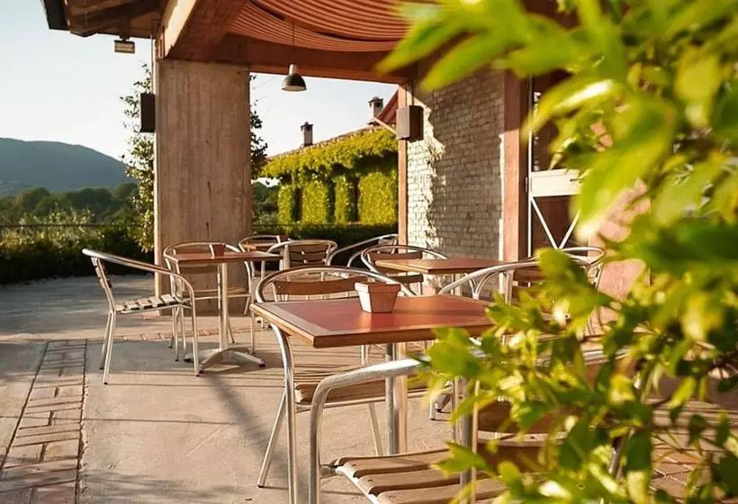 L Isola Di Rosa Relais & Hotel Di Charme