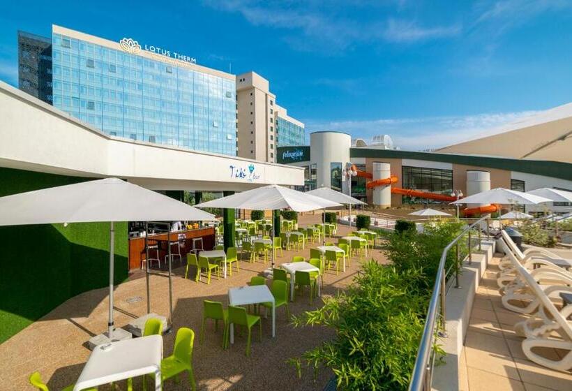 هتل Lotus Therm Spa&luxury Resort