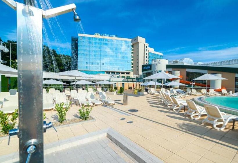 هتل Lotus Therm Spa&luxury Resort