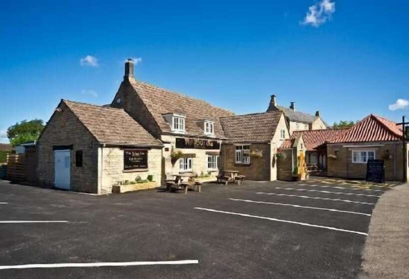 בית מלון כפרי Oakrooms