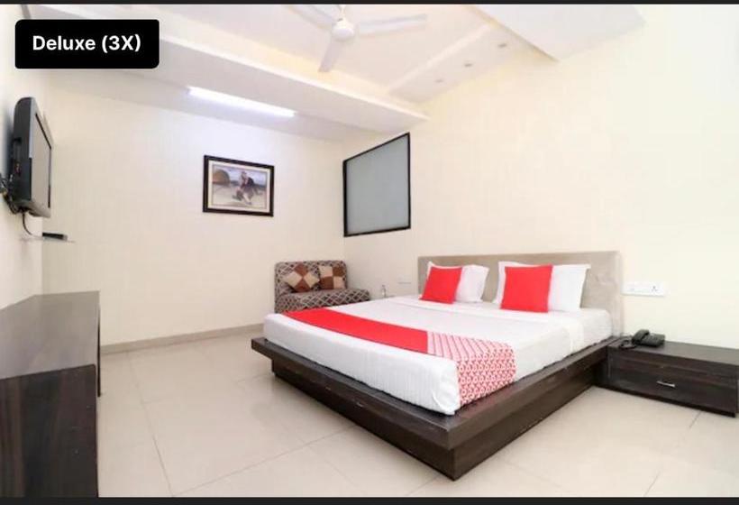 Hotel Oyo Rooms Sector 11 Panchkula