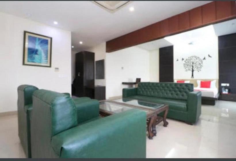 Hotel Oyo Rooms Sector 11 Panchkula