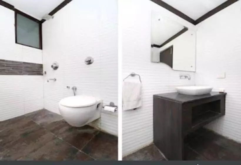 בית מלון כפרי Oyo Rooms Sector 11 Panchkula