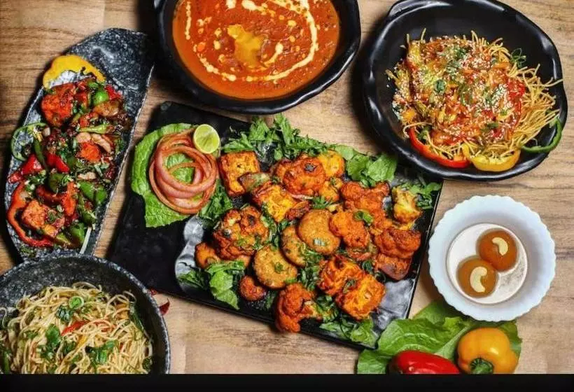 בית מלון כפרי Oyo Rooms Sector 11 Panchkula