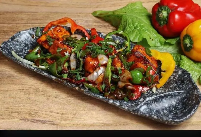 בית מלון כפרי Oyo Rooms Sector 11 Panchkula