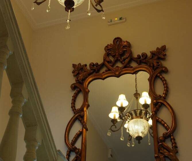 בית מלון כפרי Parthenon Art