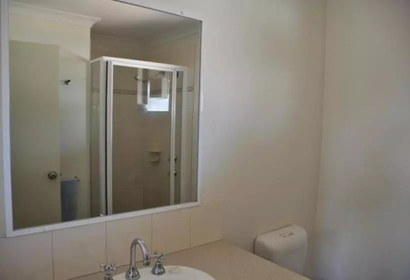 هتل Pelican S Nest