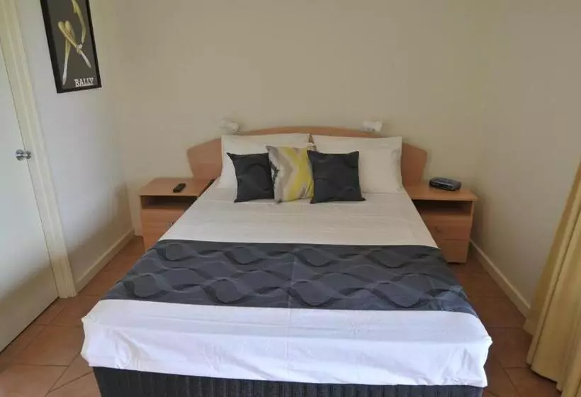 هتل Pelican S Nest