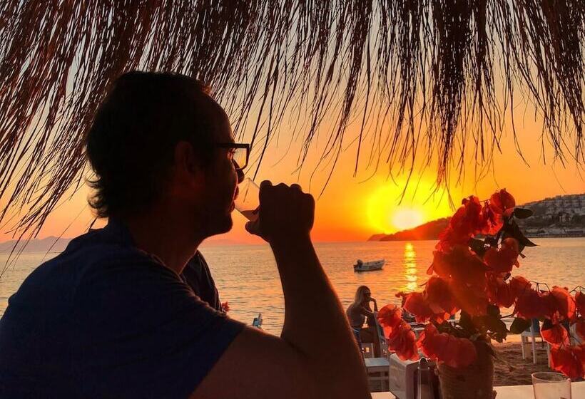 Отель Pitosbungalows