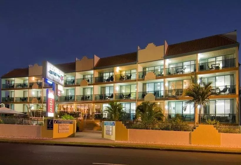 Hotelli Shelly Bay Resort