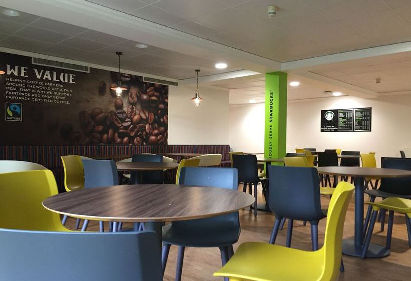 فندق Telford University Rooms