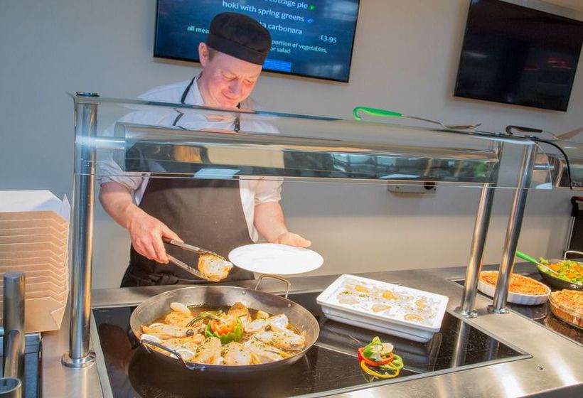 فندق Telford University Rooms