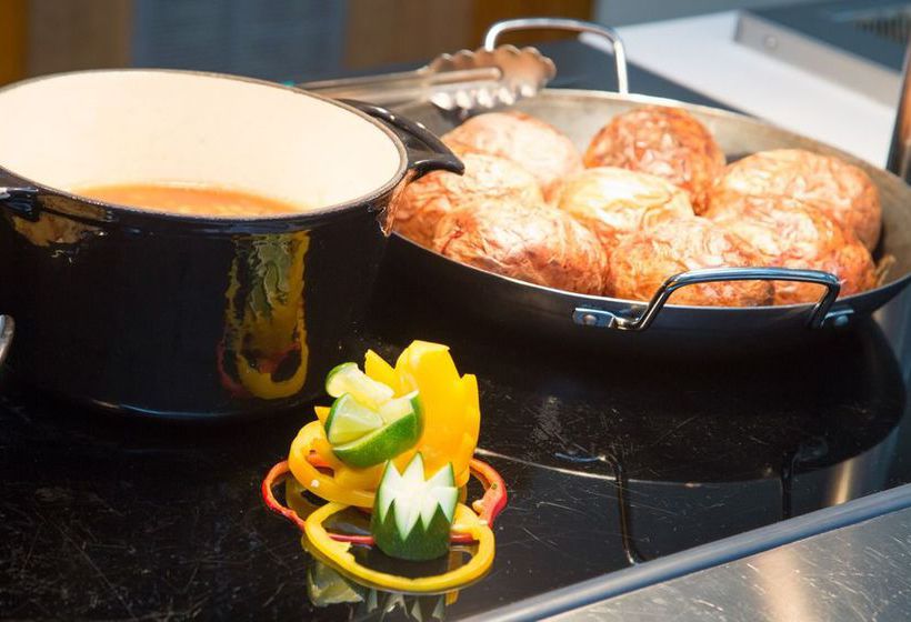 فندق Telford University Rooms