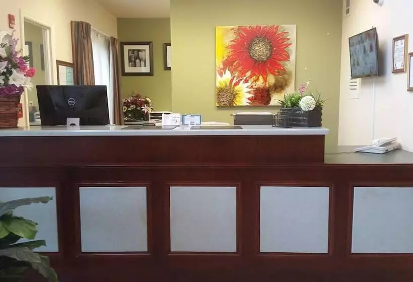 ホテル The Rutledge Inn