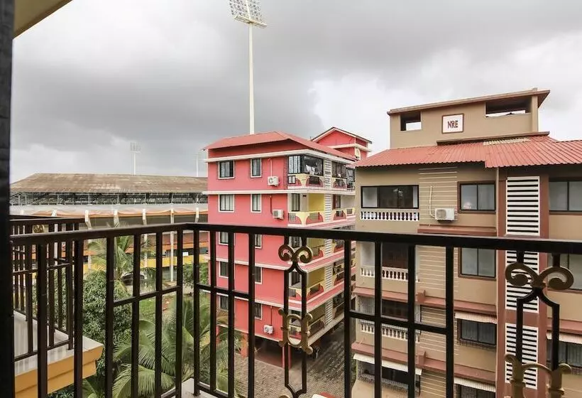 Seasons Hotels & Resorts