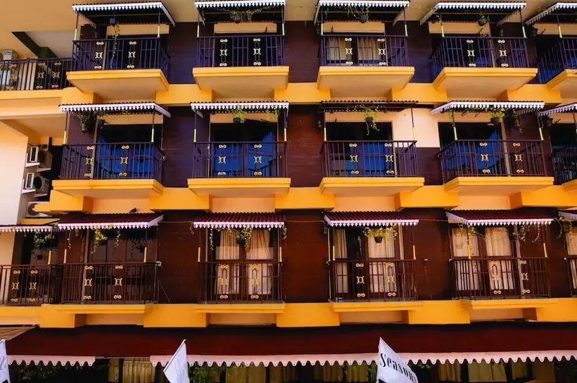 Seasons Hotels & Resorts