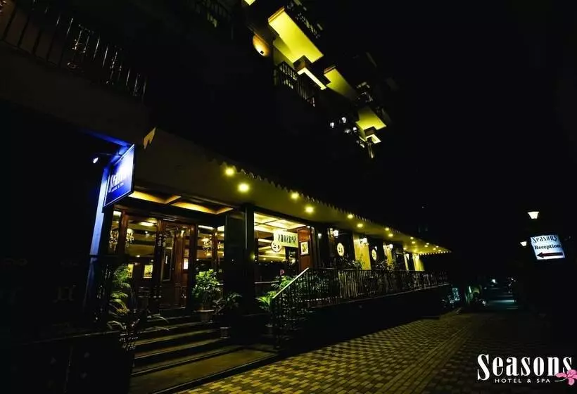 Seasons Hotels & Resorts