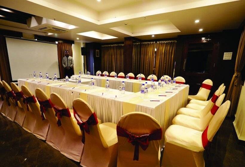 Seasons Hotels & Resorts