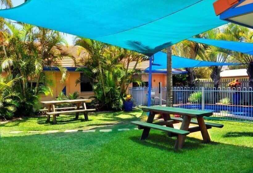 Yamba Twin Pines Motel