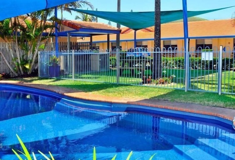 Yamba Twin Pines Motel