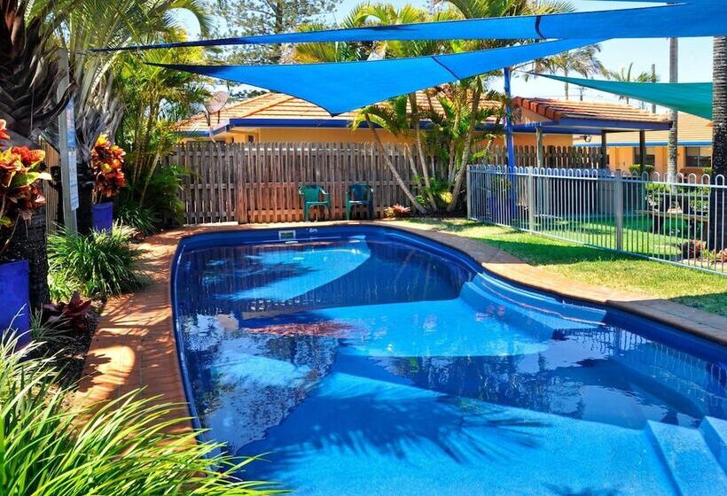 Yamba Twin Pines Motel