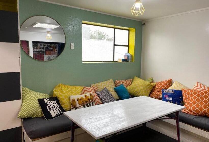 הוסטל Hello! Accommodation