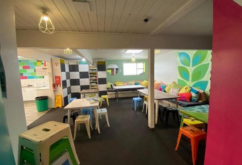 הוסטל Hello! Accommodation