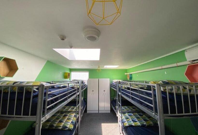 הוסטל Hello! Accommodation