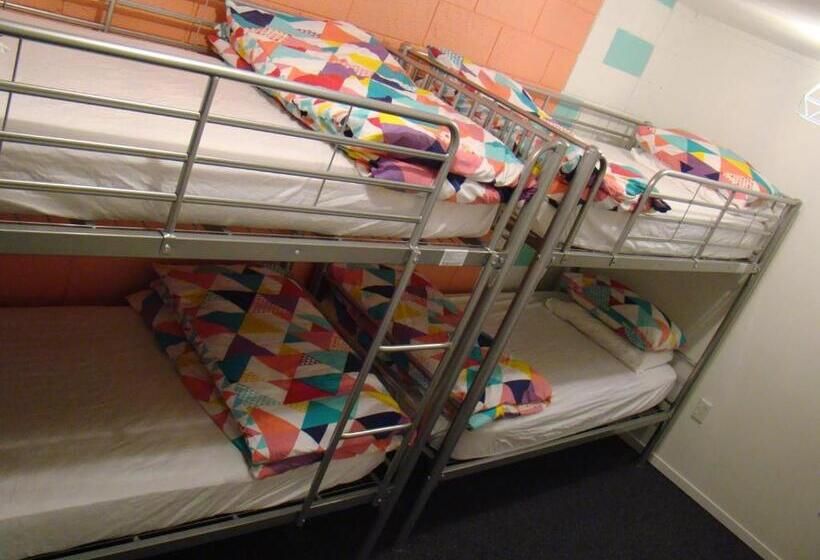 הוסטל Hello! Accommodation