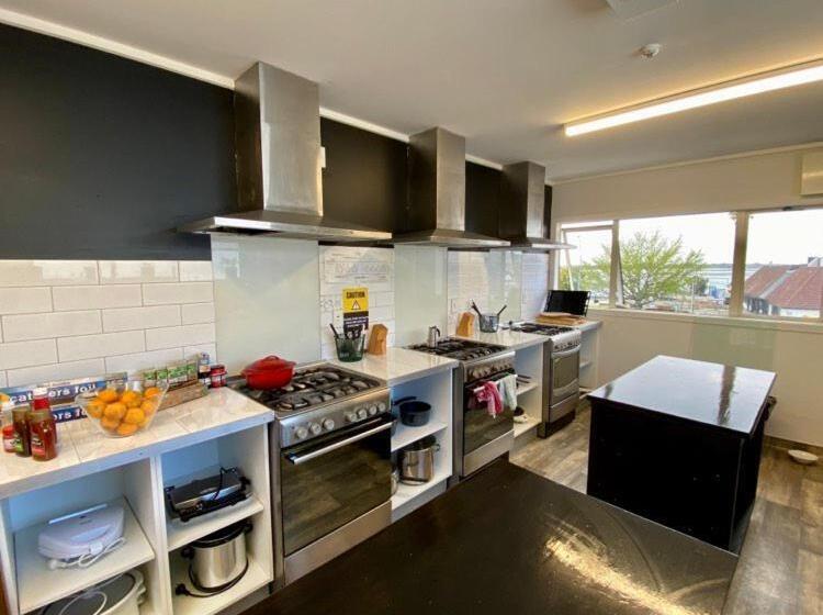 הוסטל Hello! Accommodation