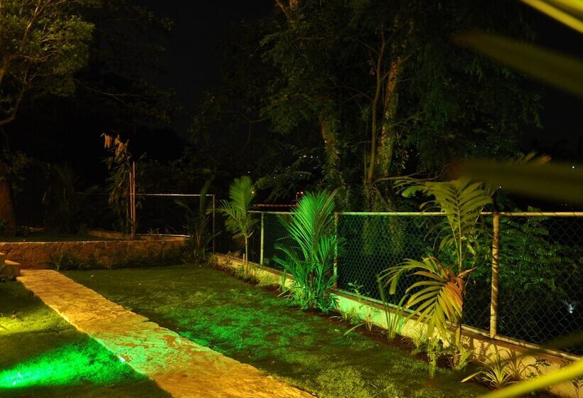 مبيت وإفطار Rivorich Residence Kandy