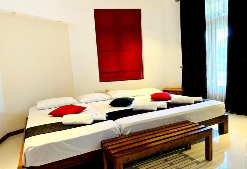 مبيت وإفطار Rivorich Residence Kandy