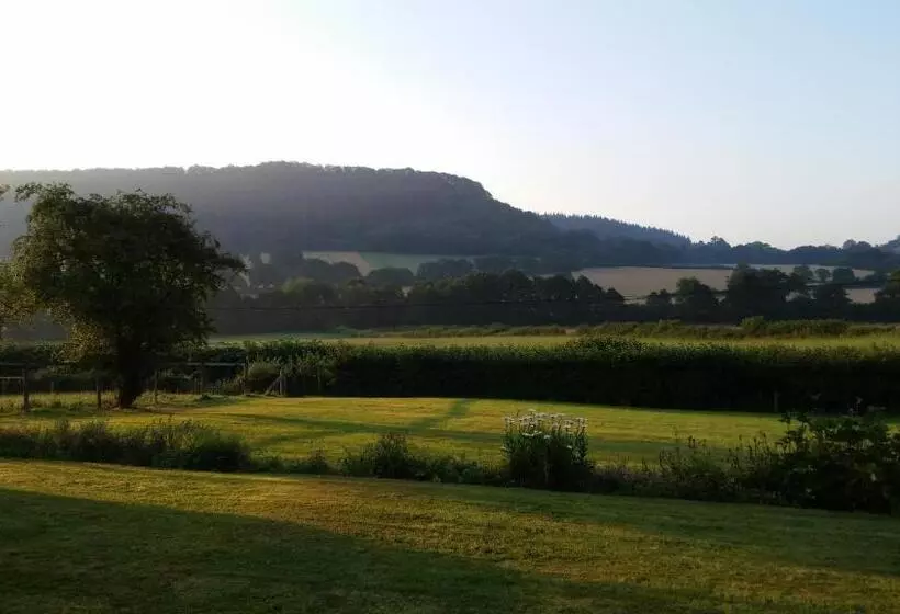 住宿加早餐 Upper Letton Farmhouse