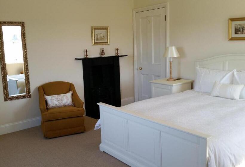 مبيت وإفطار Upper Letton Farmhouse