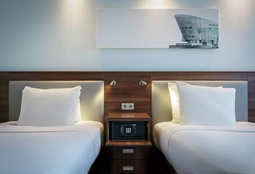 ホテル Hampton By Hilton Amsterdam Centre East